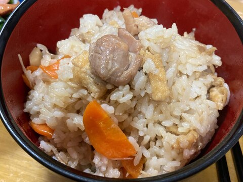 簡単！我が家の鶏肉の混ぜご飯(o^^o)